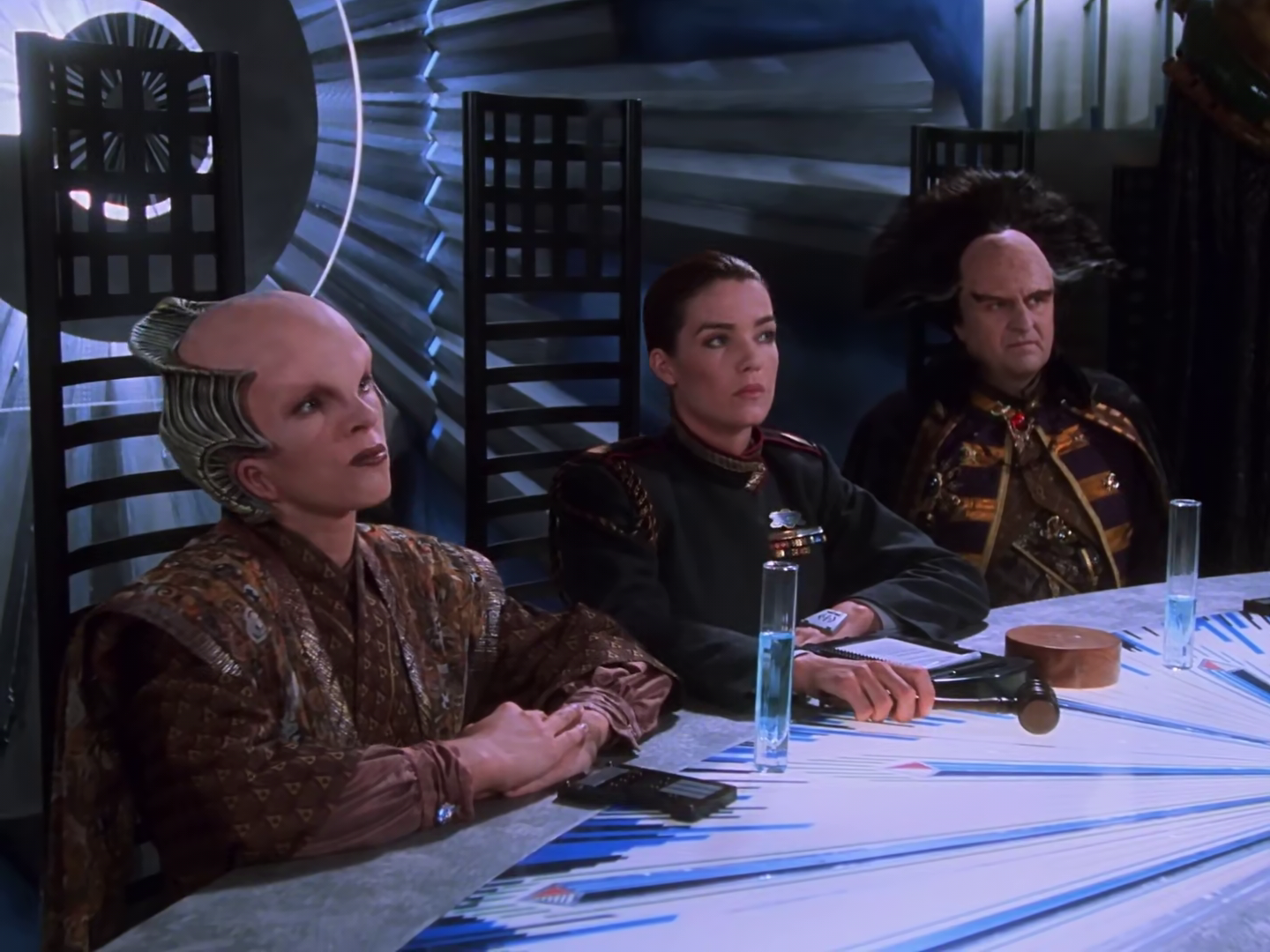 Babylon 5 Season 1, Episode 1 Screenshot