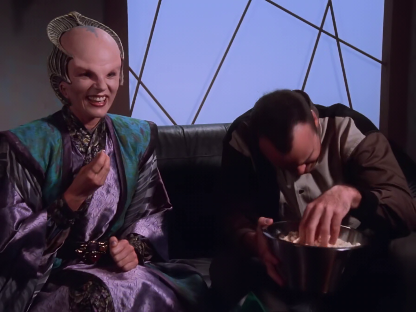 Babylon 5 Season 1, Episode 1 Screenshot